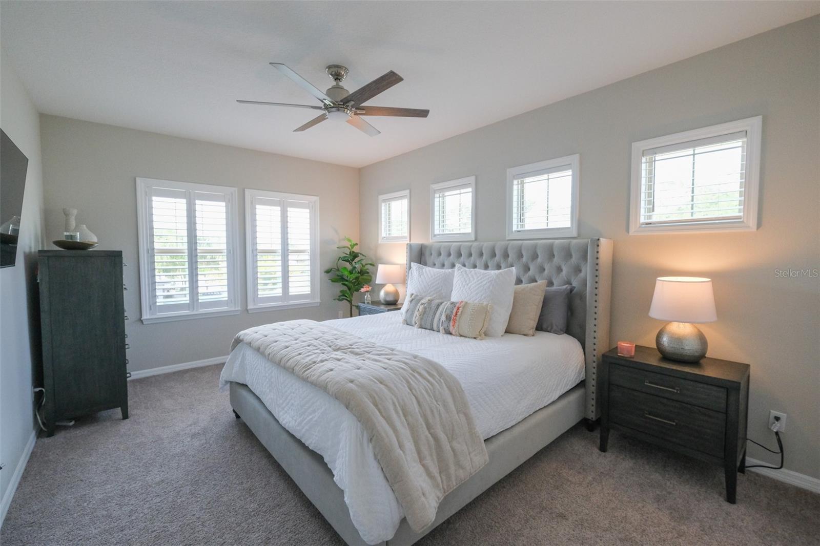3851 GRASSLAND LOOP