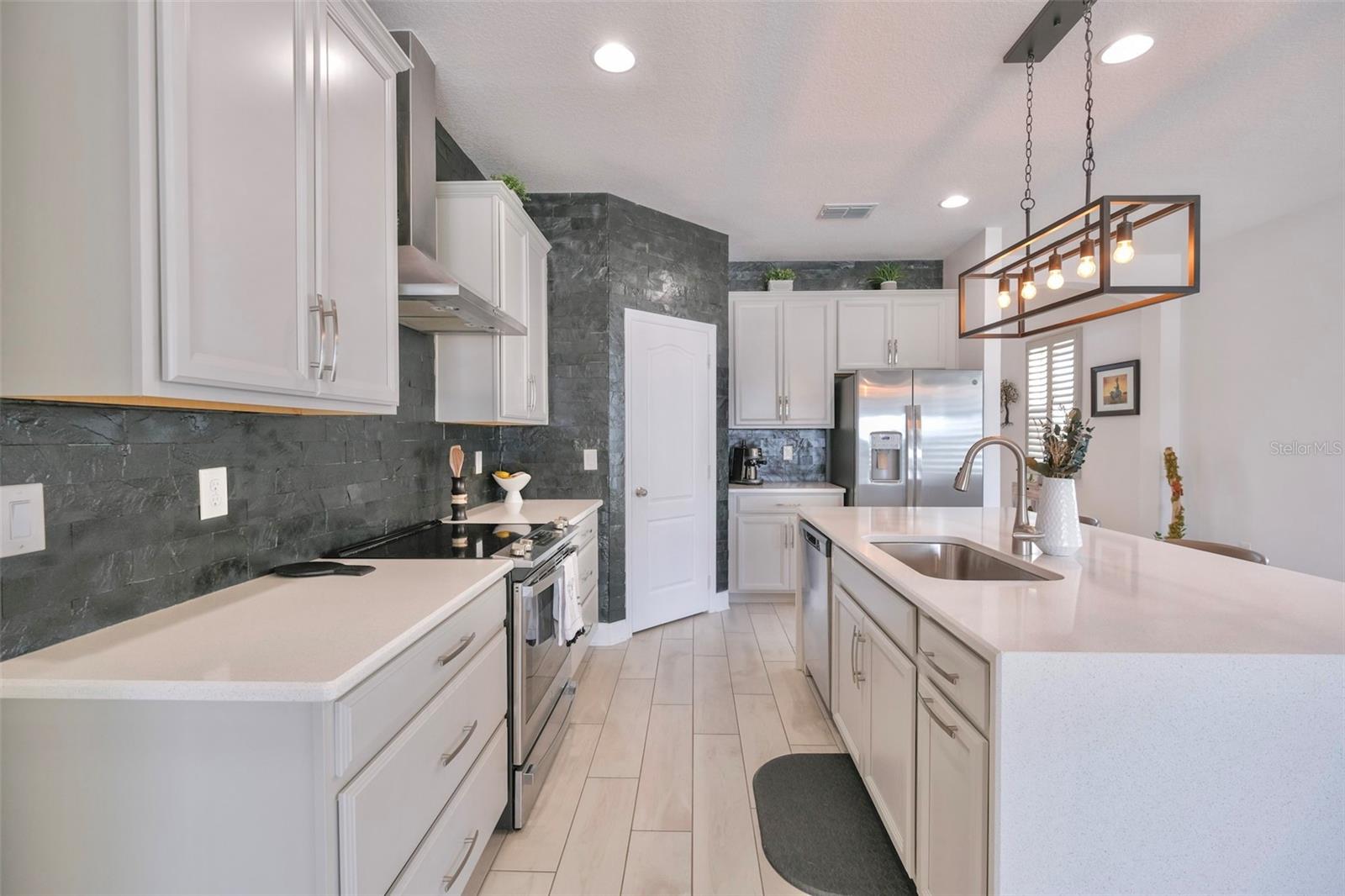 13290 SERENE VALLEY DR