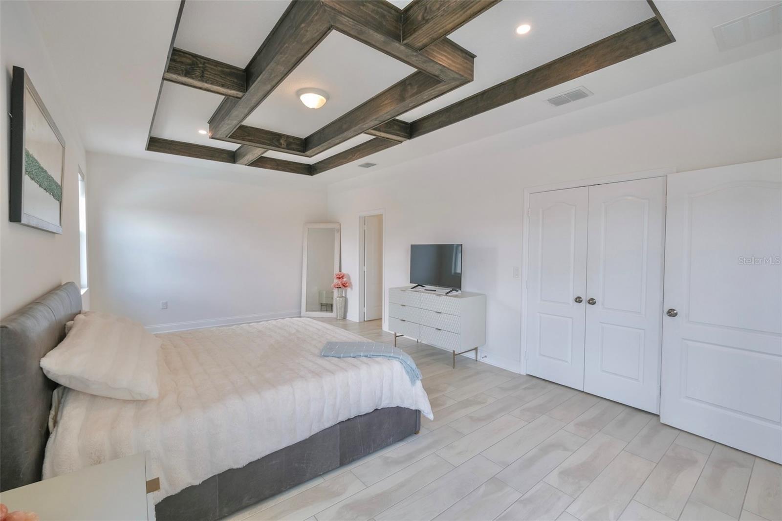 13290 SERENE VALLEY DR
