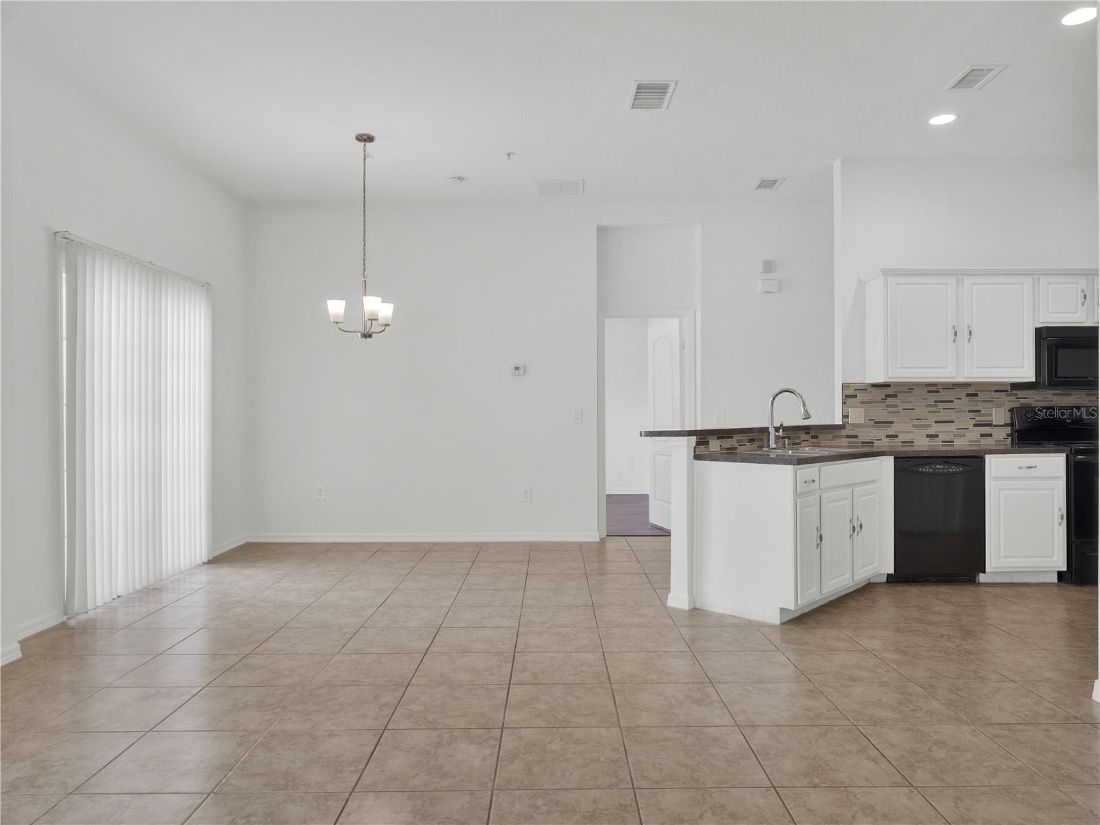 6660 S GOLDENROD RD #A