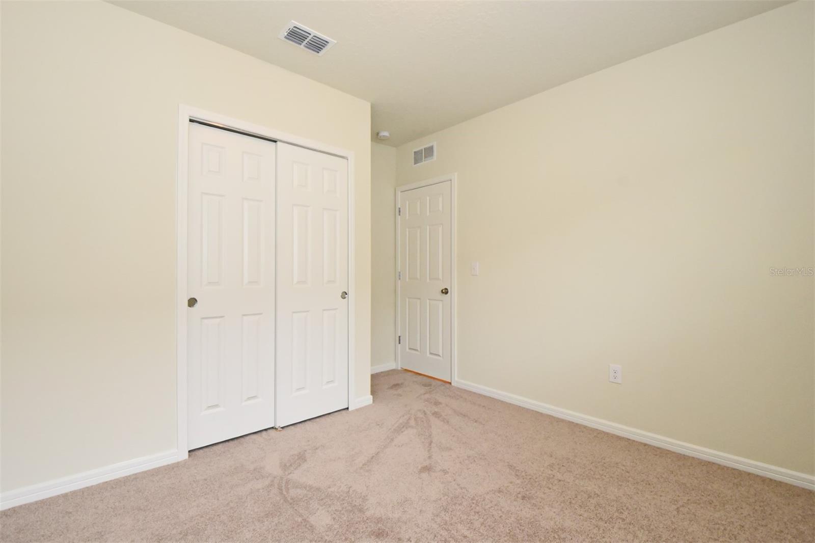 570 CITRUS ISLE BLVD