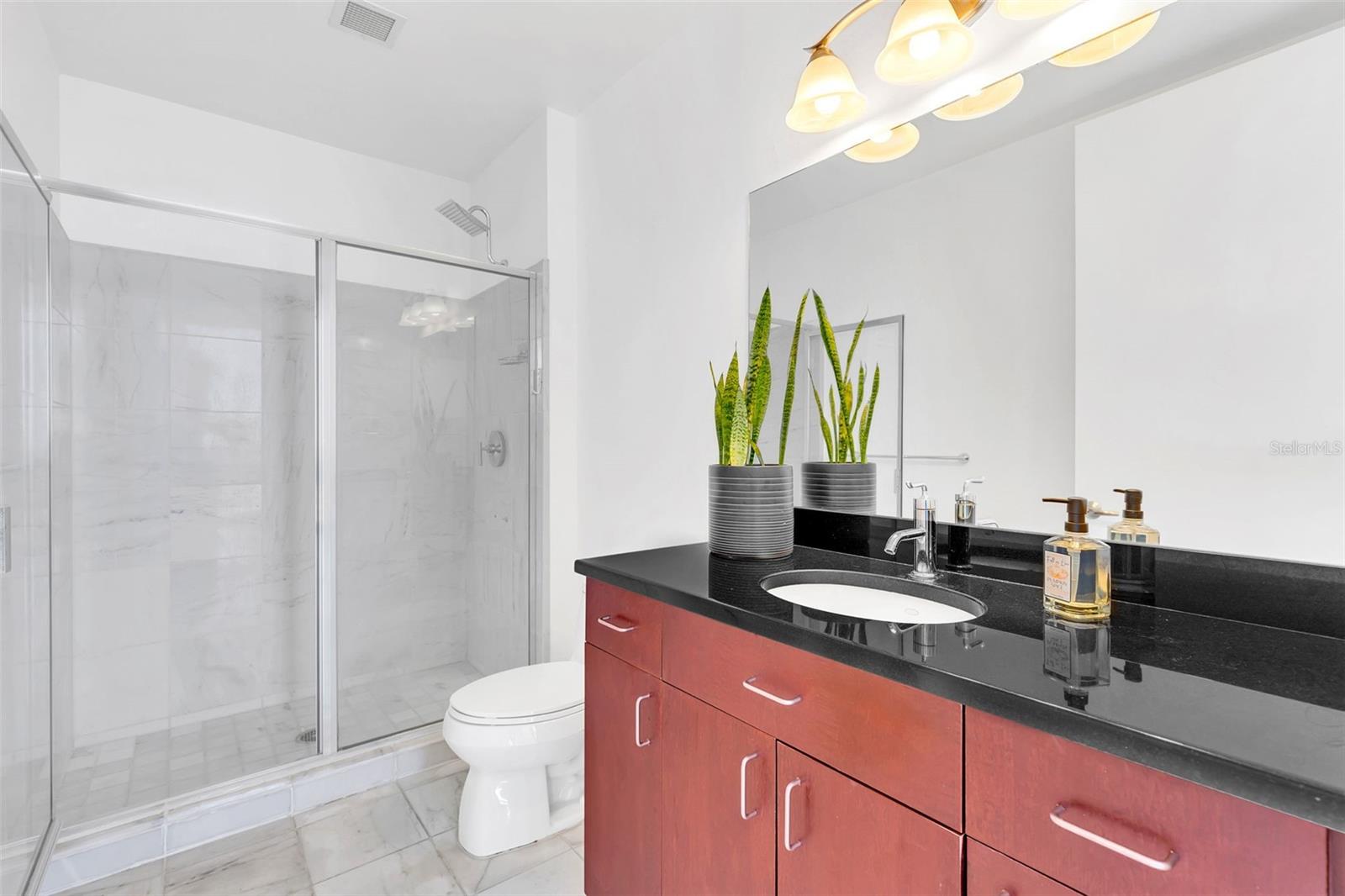 150 E ROBINSON ST #2002