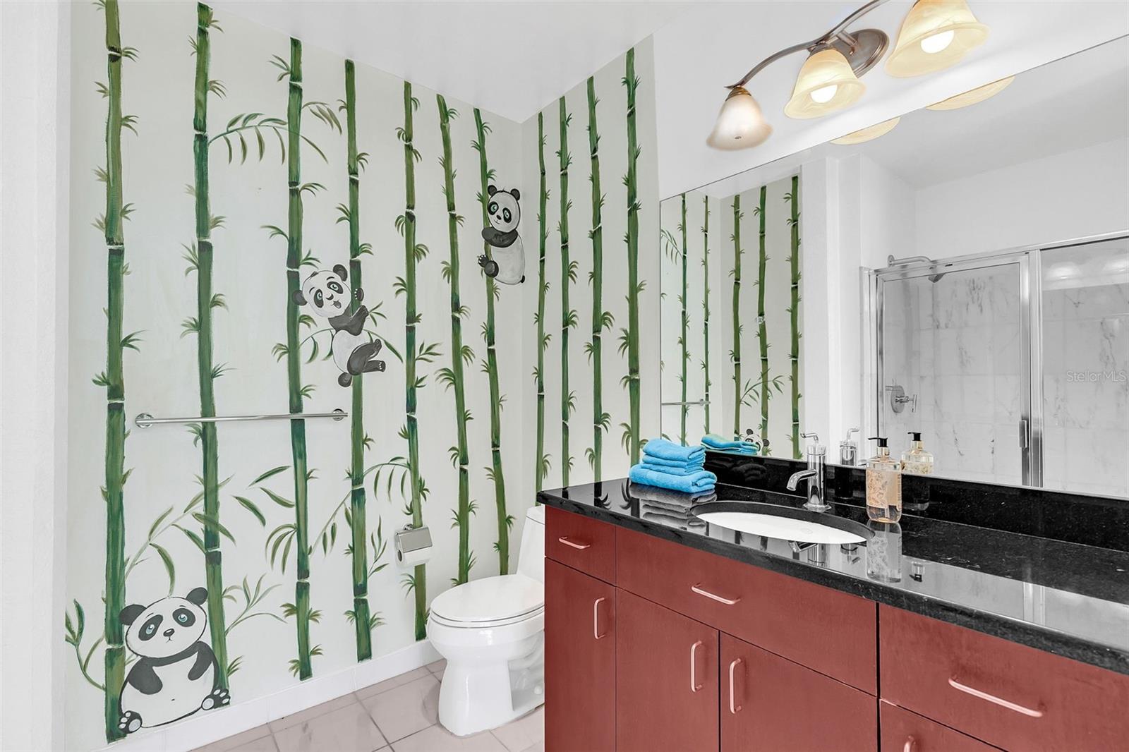 150 E ROBINSON ST #2002