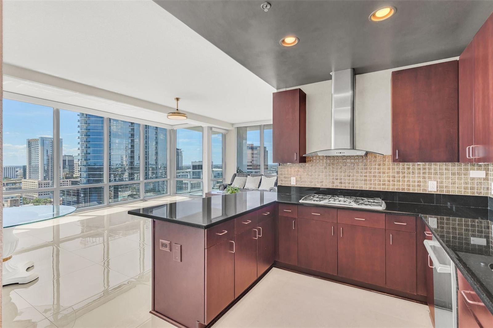 150 E ROBINSON ST #2002