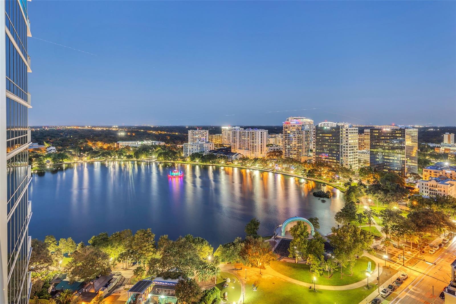 150 E ROBINSON ST #2002