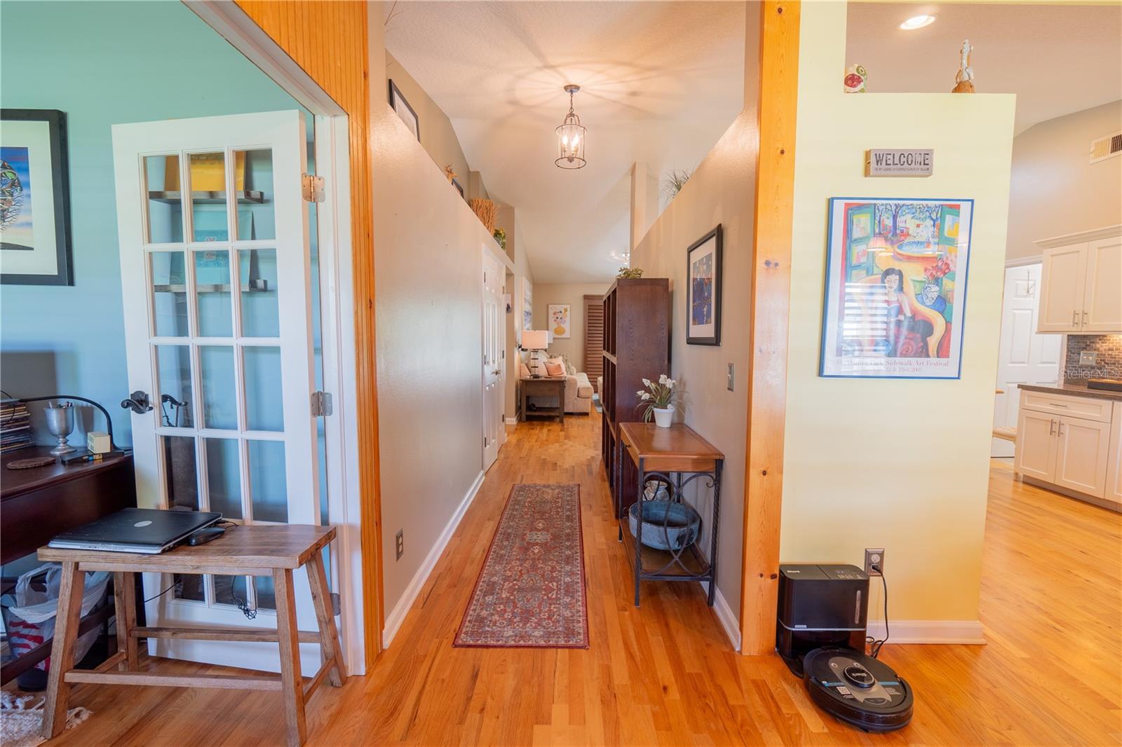 896 KERWOOD CIR
