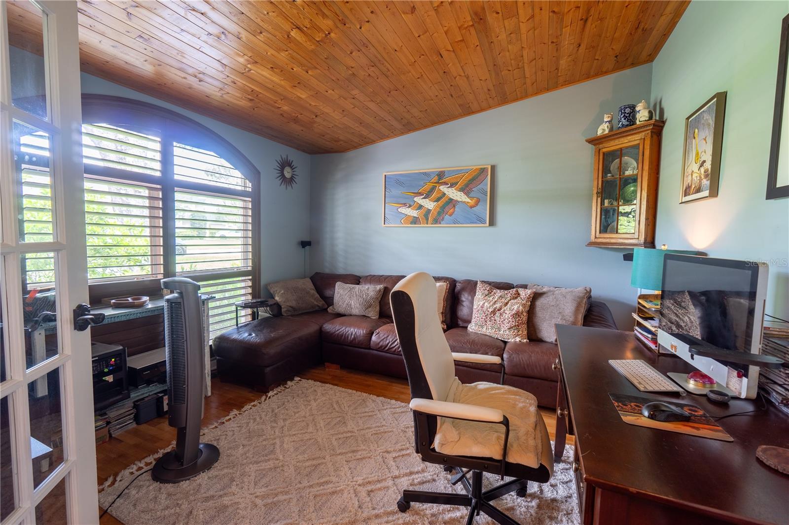 896 KERWOOD CIR