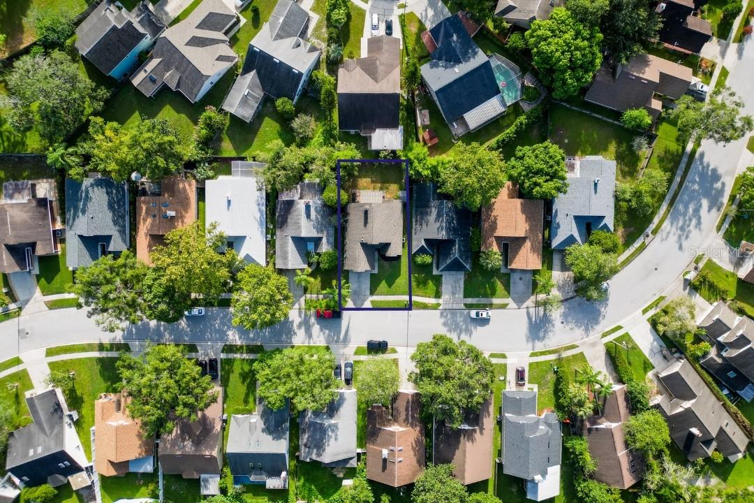 560 REMINGTON OAK DR