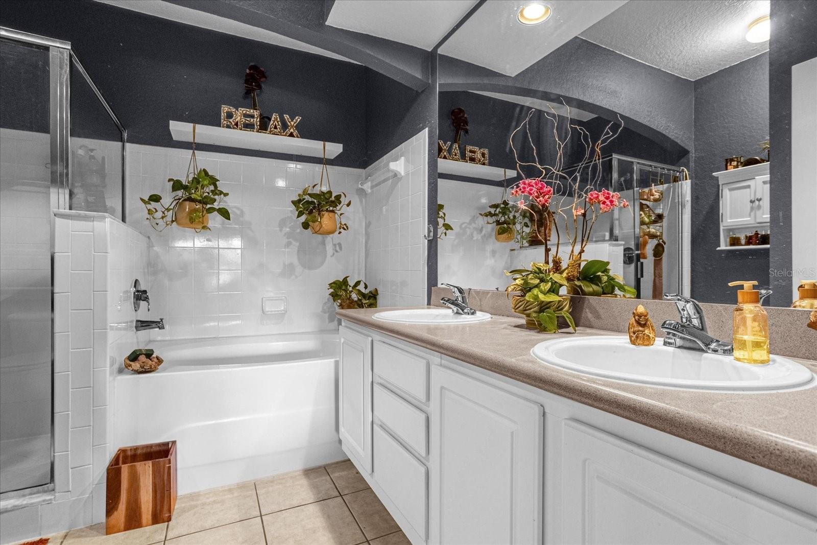 174 VILLA DI ESTE TER #212