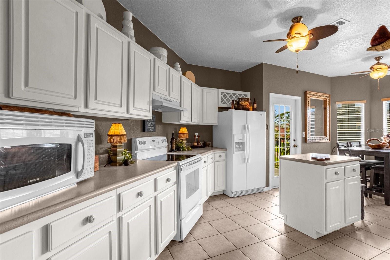 174 VILLA DI ESTE TER #212