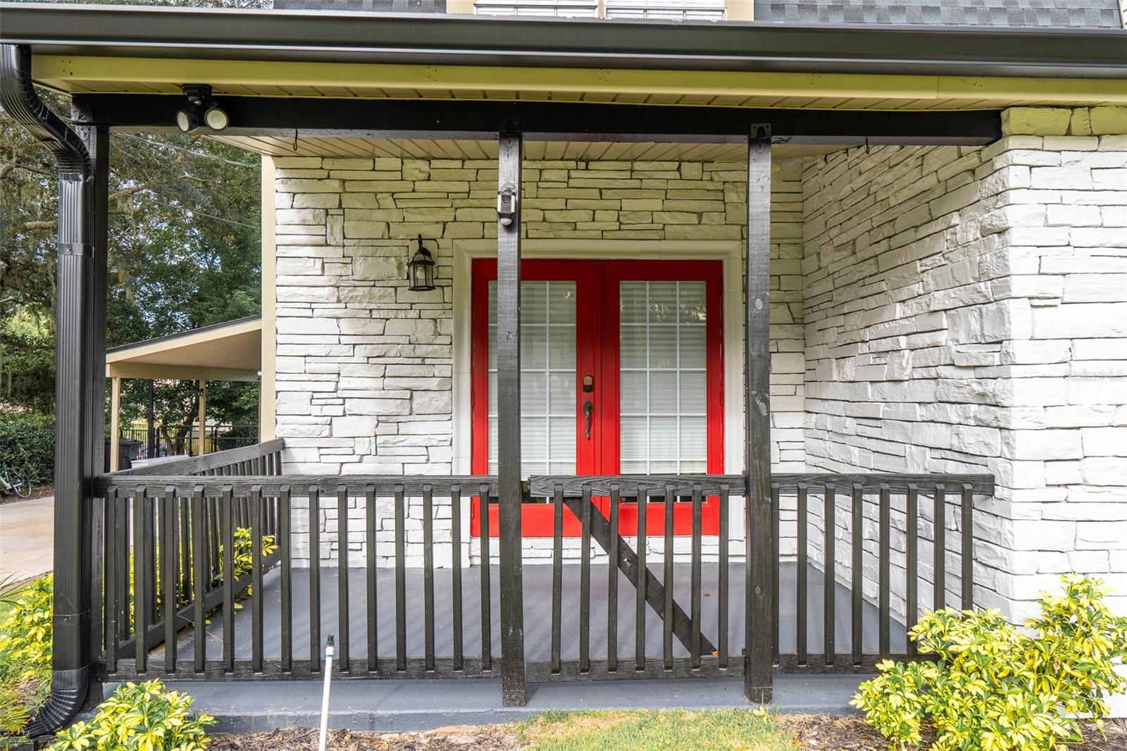 236 MAUREEN DR
