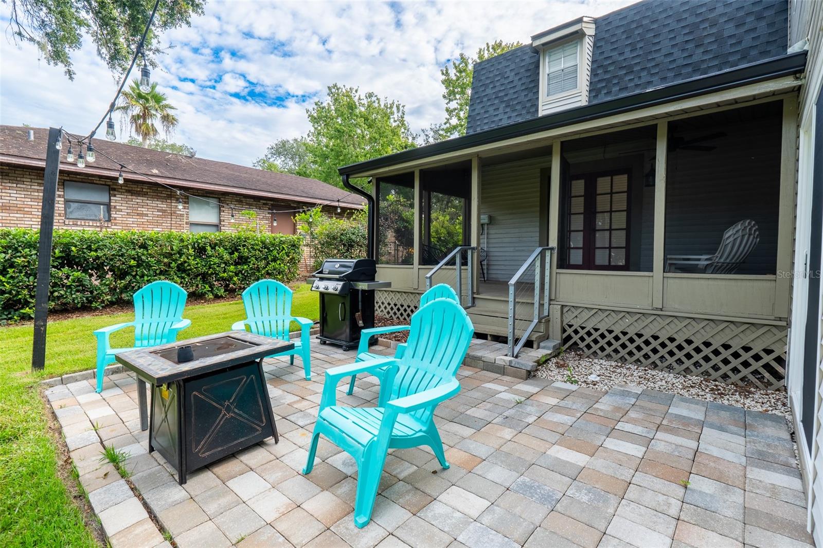 236 MAUREEN DR