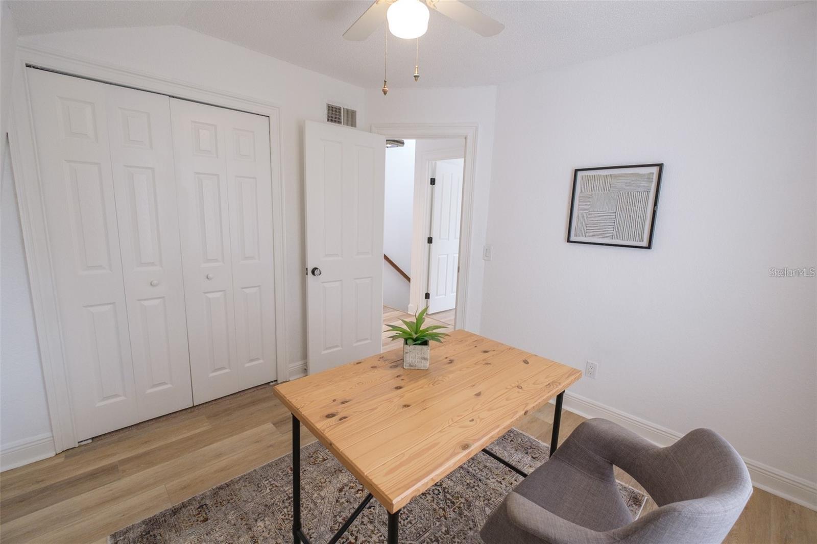 236 MAUREEN DR