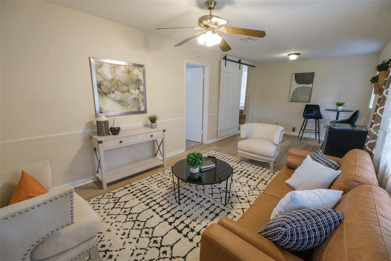 236 MAUREEN DR