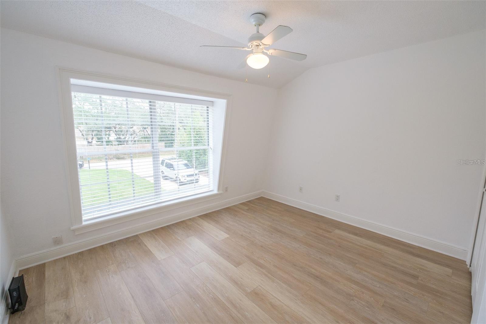 236 MAUREEN DR