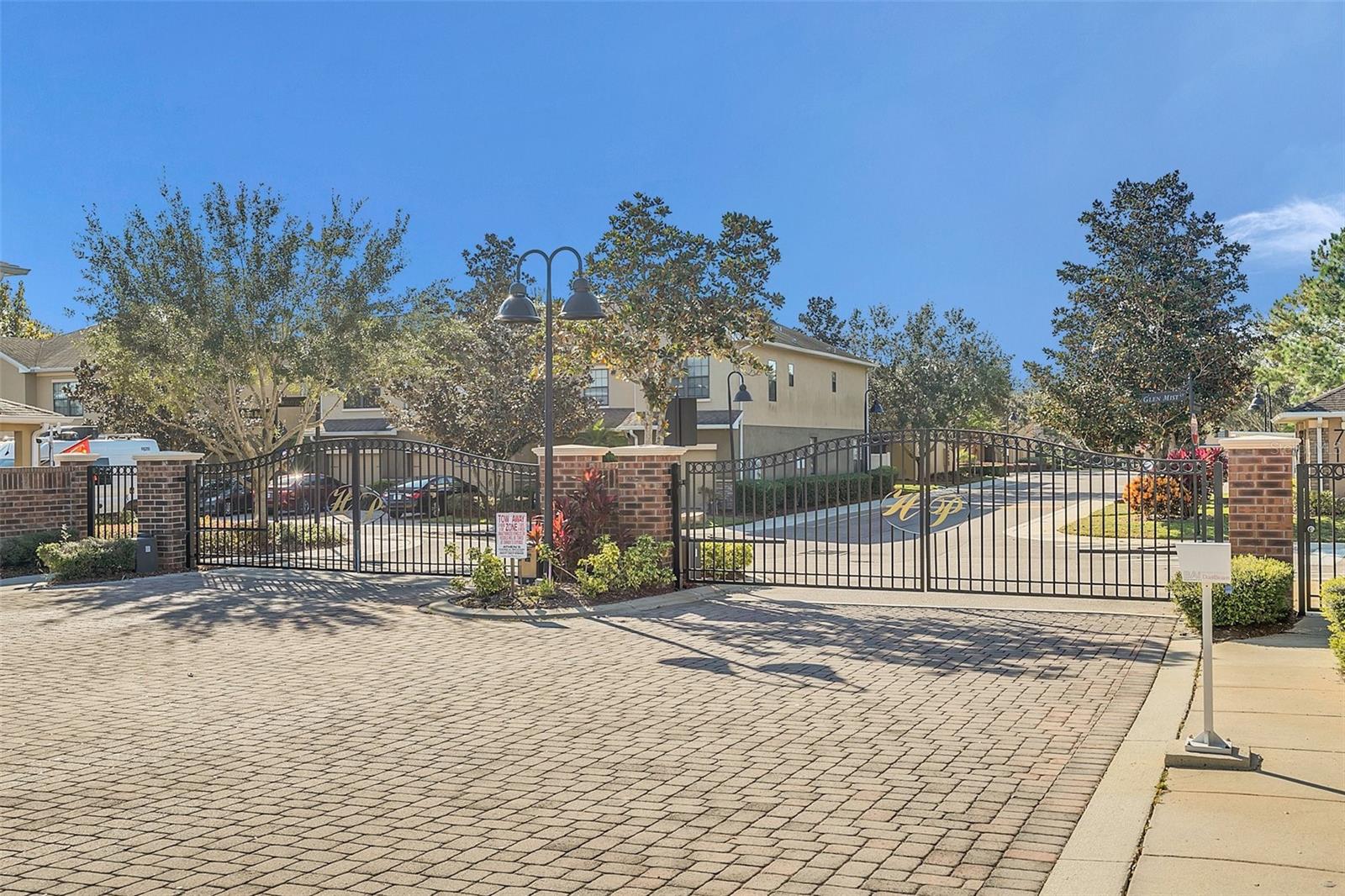 1850 RASPBERRY CANE CT