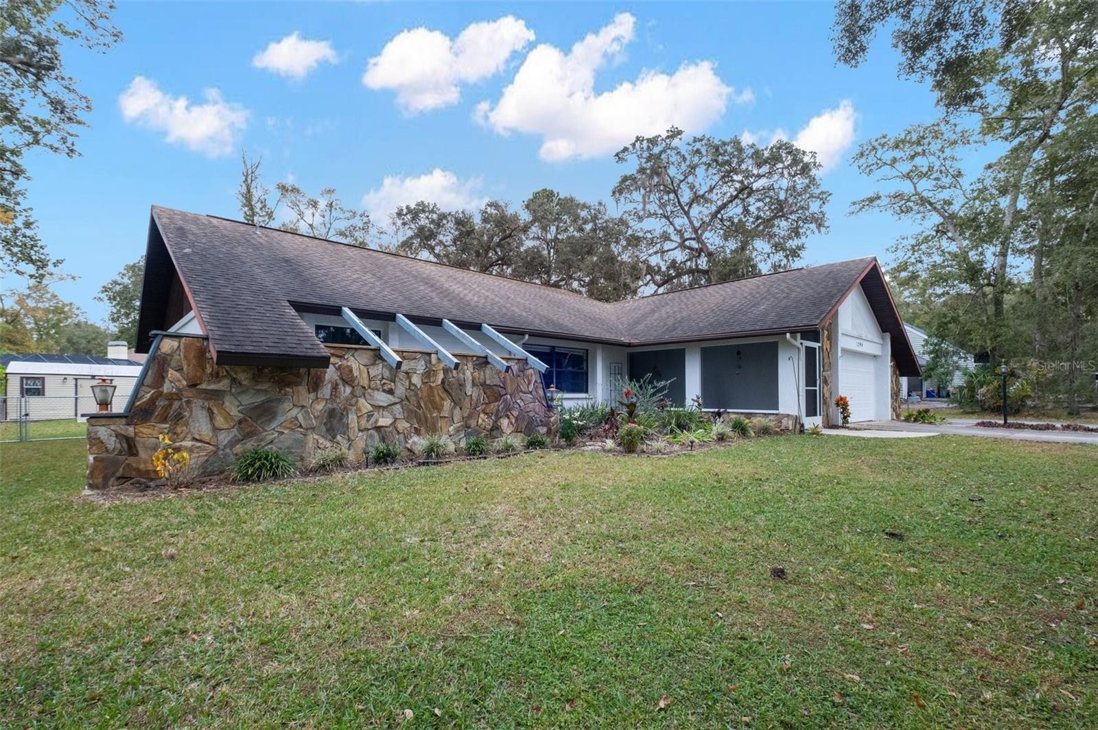 1294 CANDLELIGHT BLVD