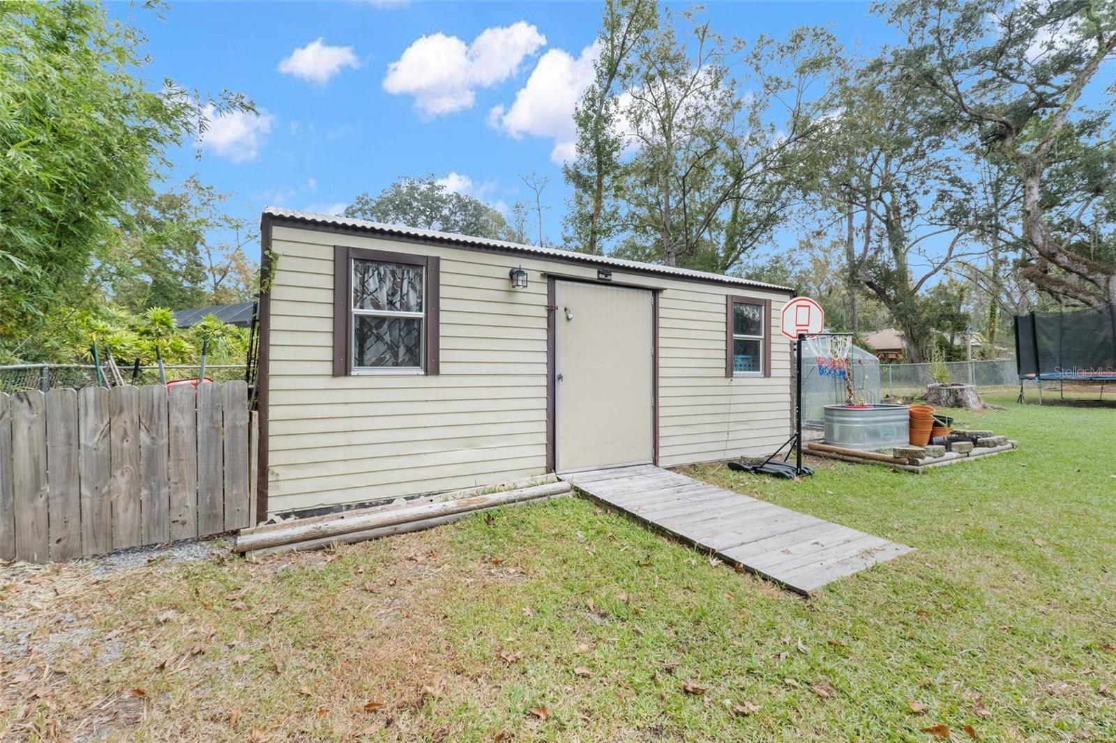 1294 CANDLELIGHT BLVD