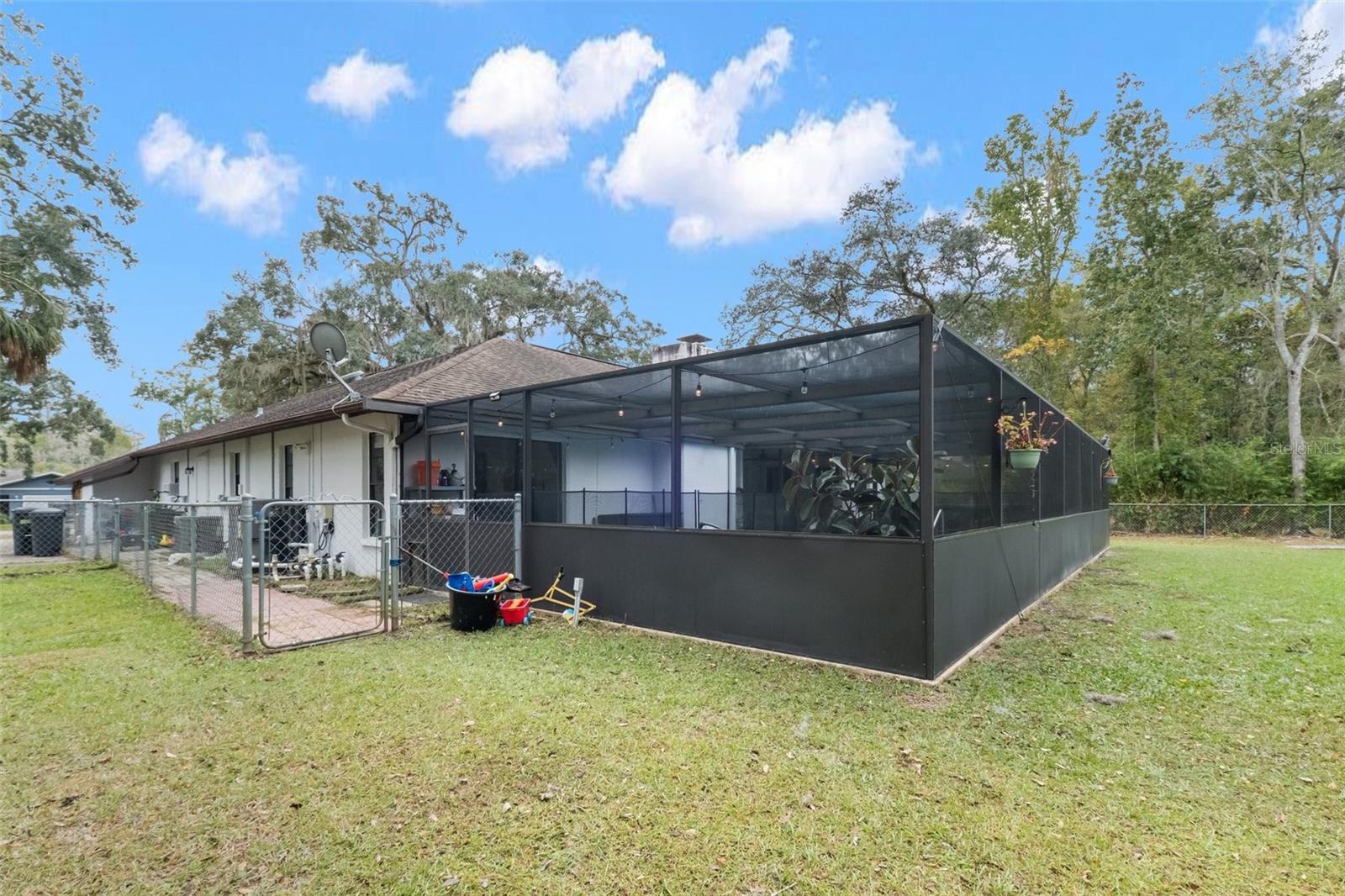 1294 CANDLELIGHT BLVD