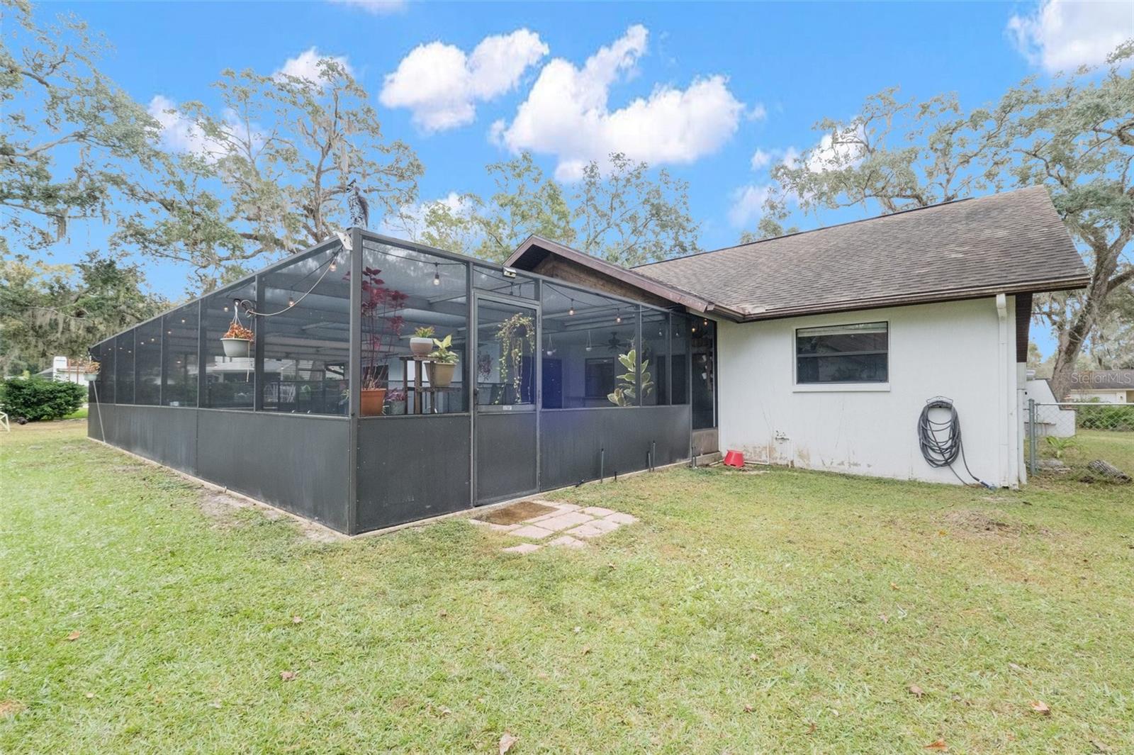 1294 CANDLELIGHT BLVD