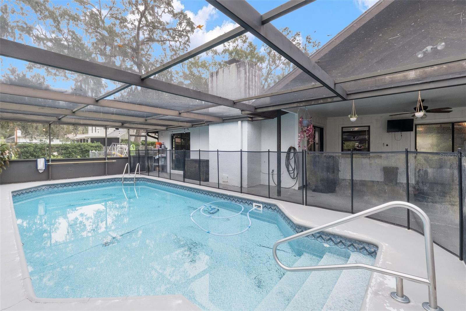 1294 CANDLELIGHT BLVD