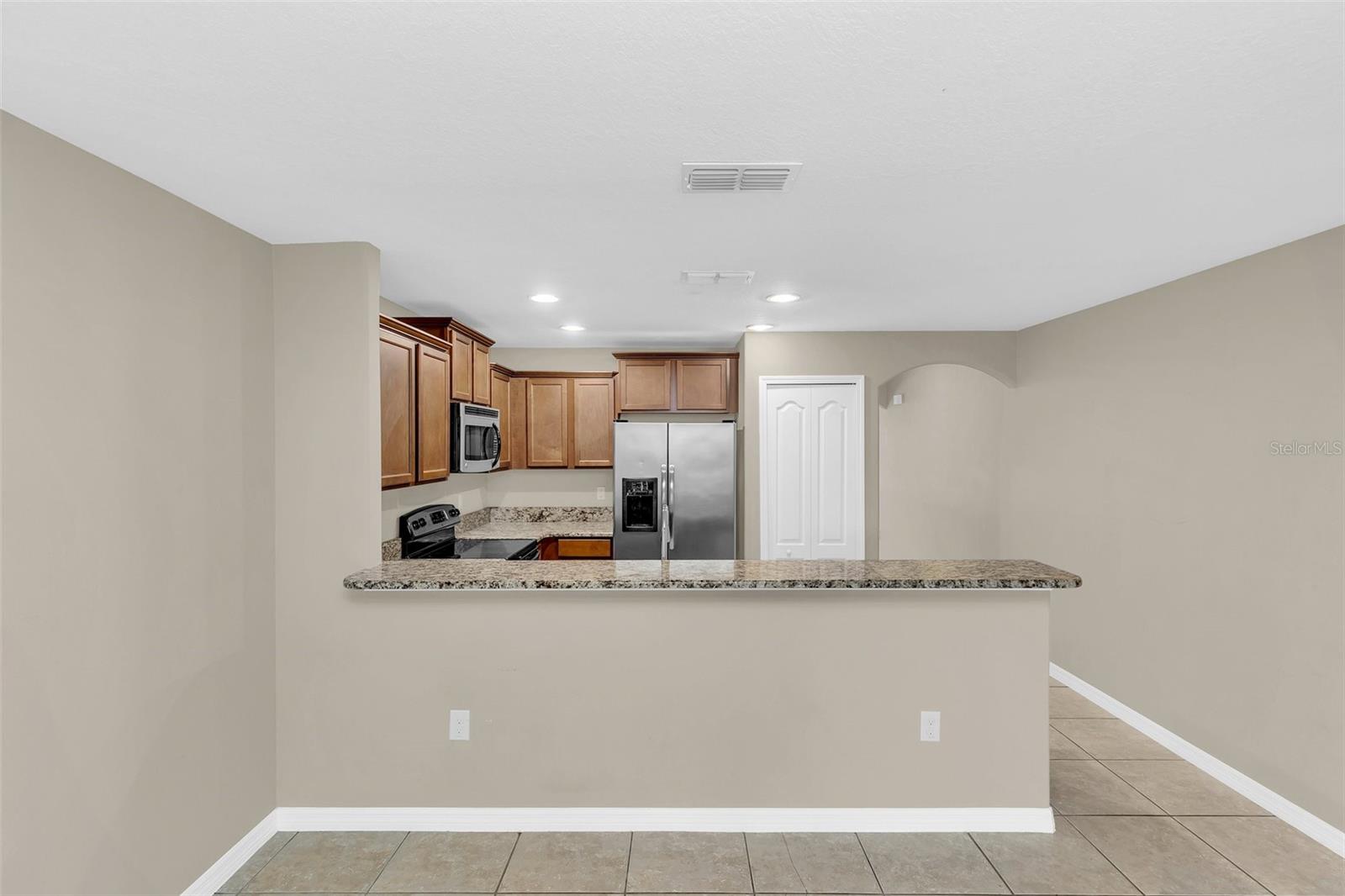 388 CARINA CIR