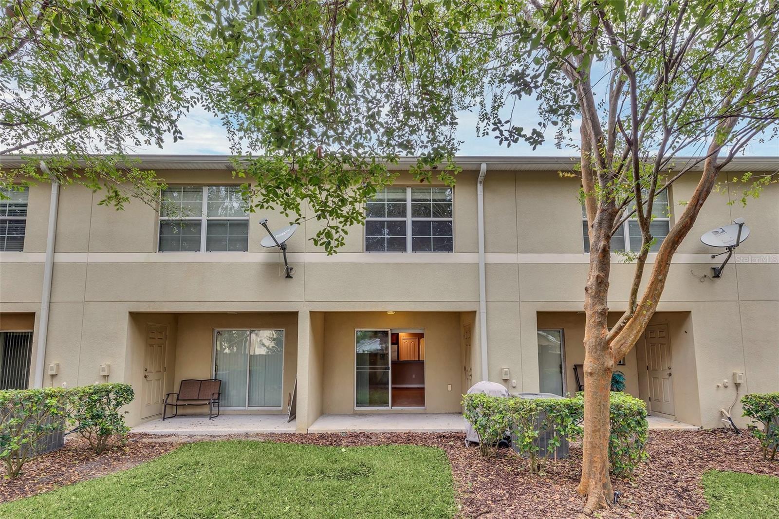 388 CARINA CIR