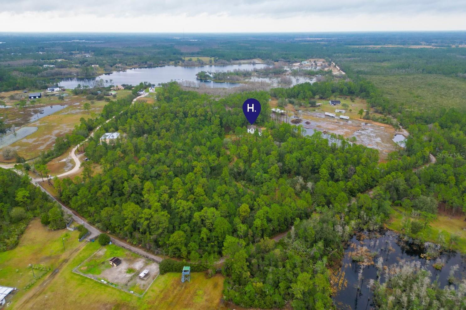 372 BLACK LAKE RD