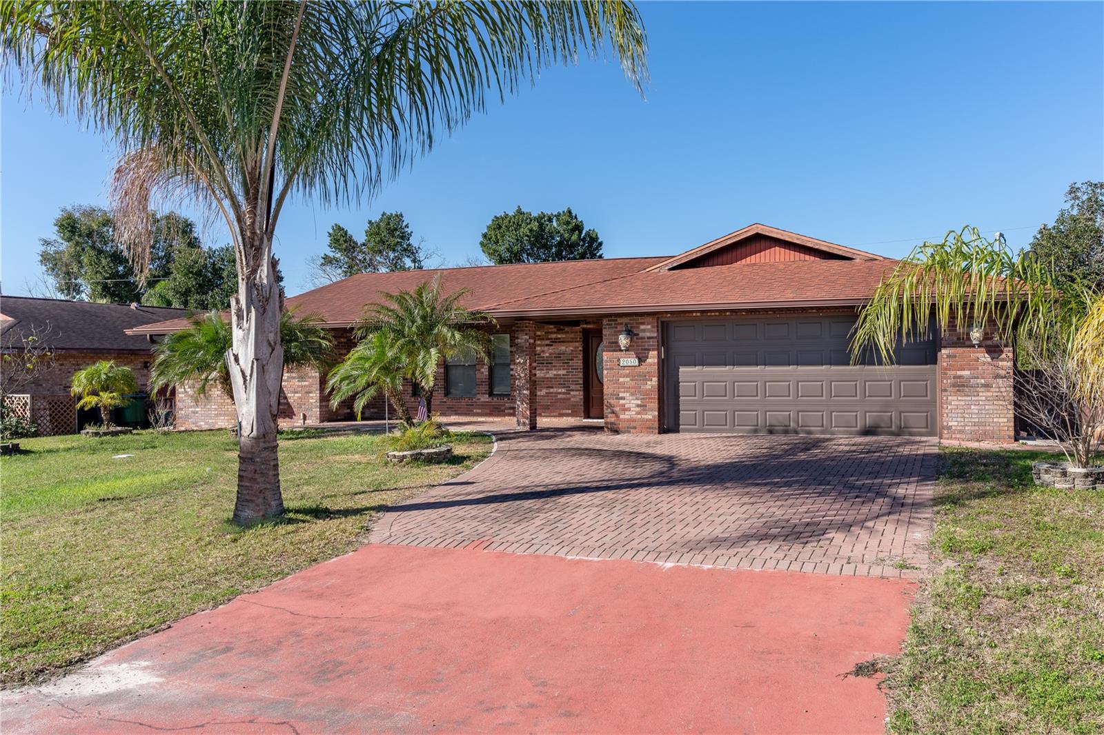 2050 GREENVIEW DR