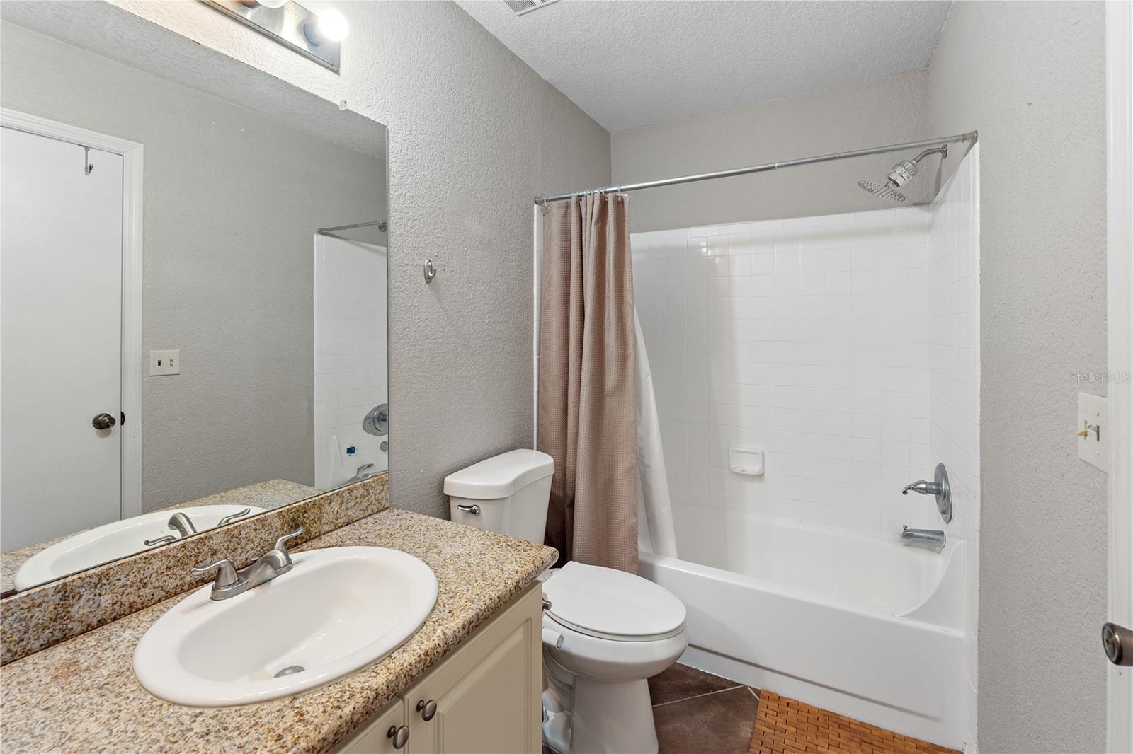 2550 N ALAFAYA TRL #8203