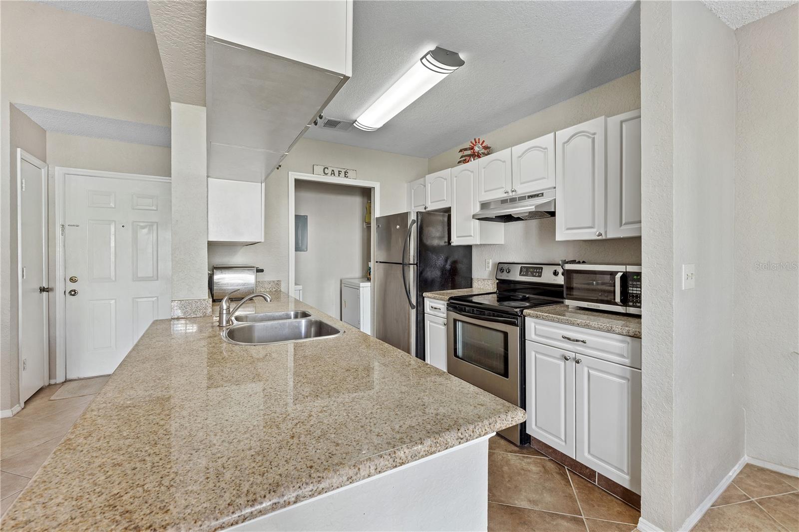 2550 N ALAFAYA TRL #8203