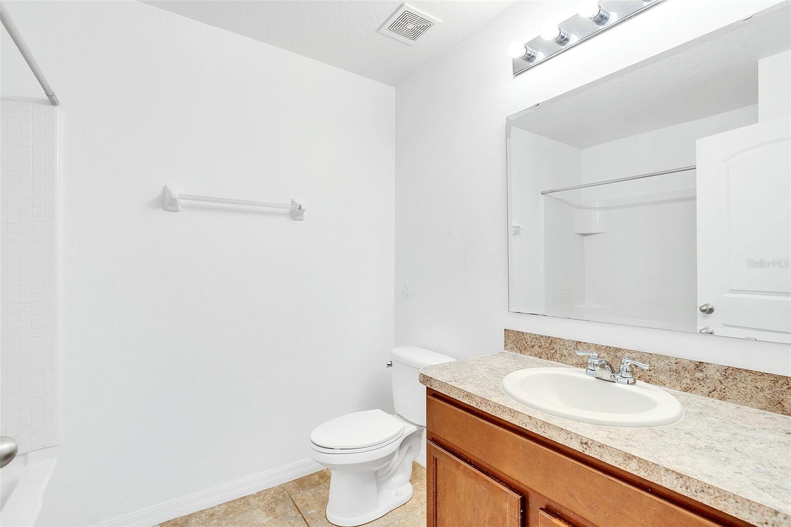 2207 CYPRESS VILLAS DR