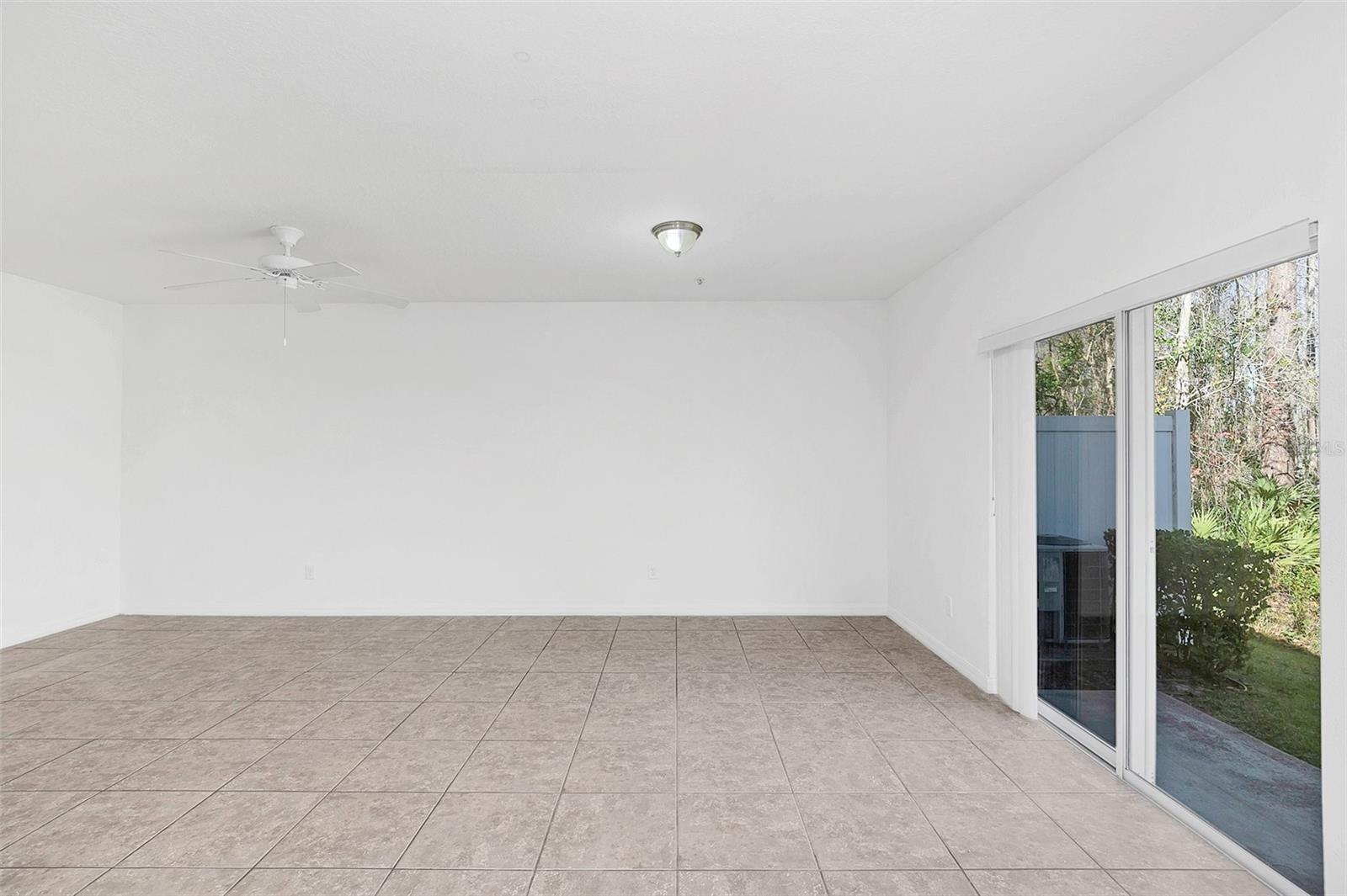 2207 CYPRESS VILLAS DR