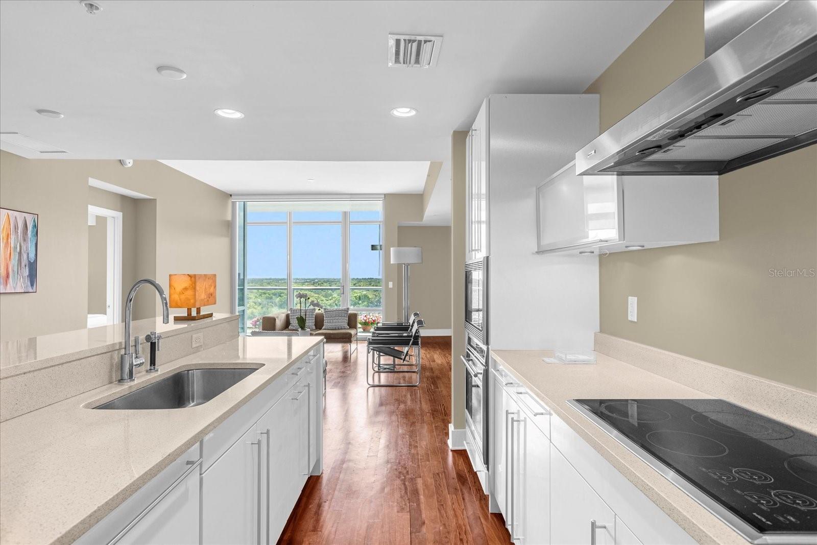 260 S OSCEOLA AVE #1005