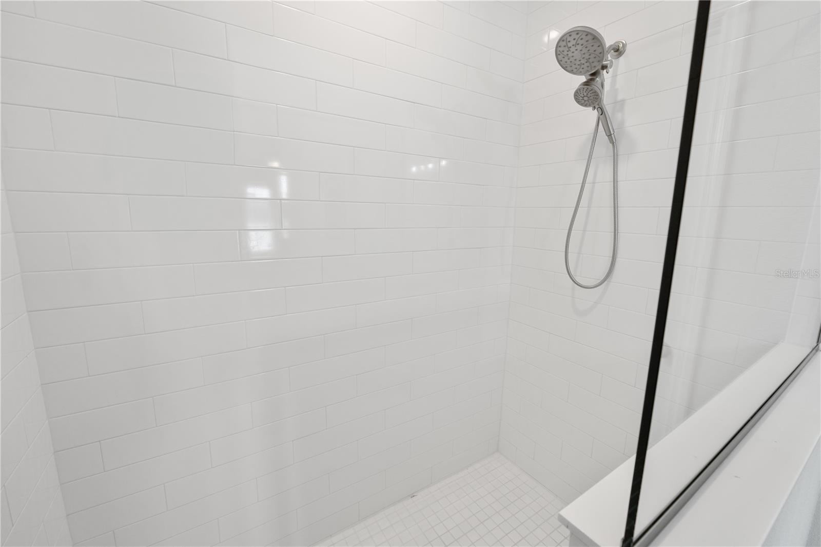 961 GRAND WILDMERE CV