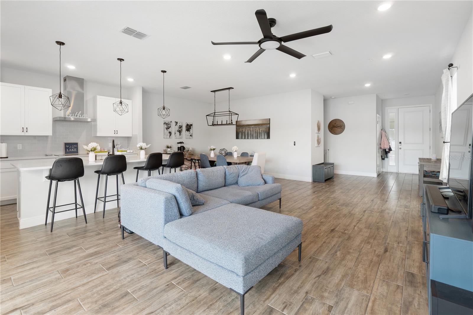 961 GRAND WILDMERE CV