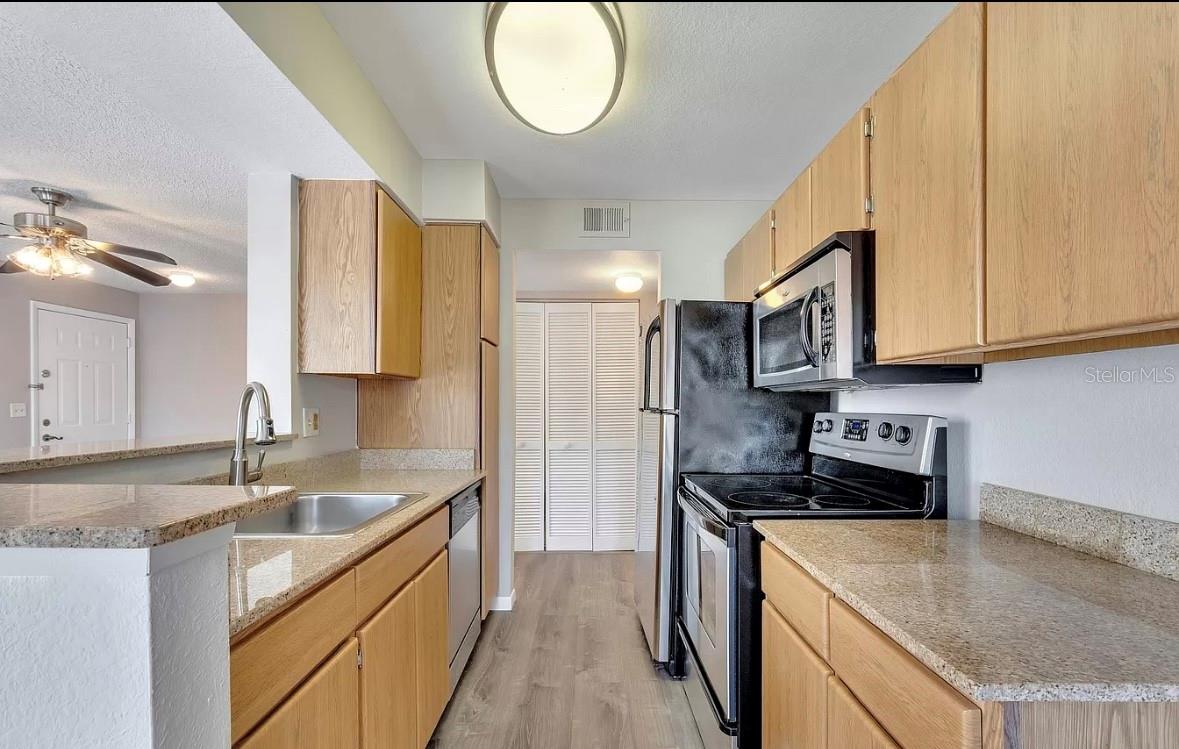 11582 WESTWOOD BLVD #1426