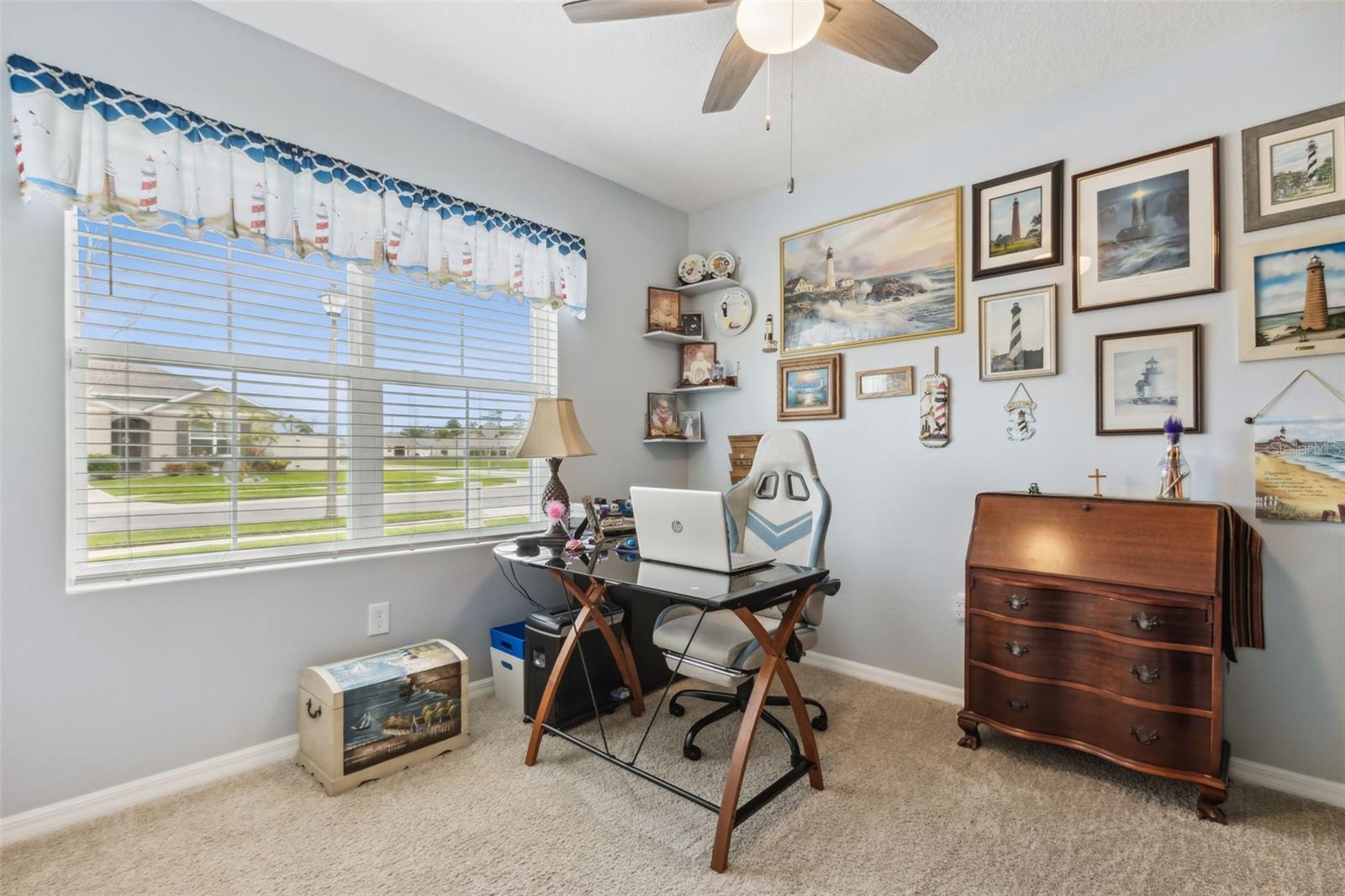 388 AMERICAN HOLLY AVE