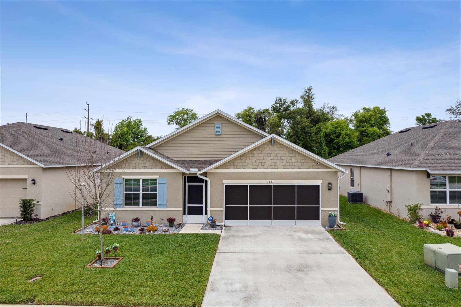 388 AMERICAN HOLLY AVE