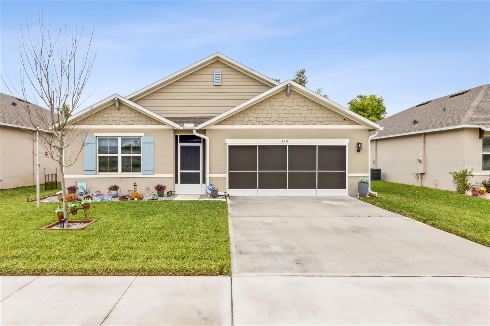 388 AMERICAN HOLLY AVE