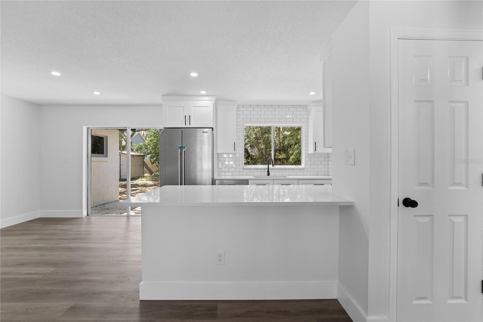 2632 DOBBIN DR