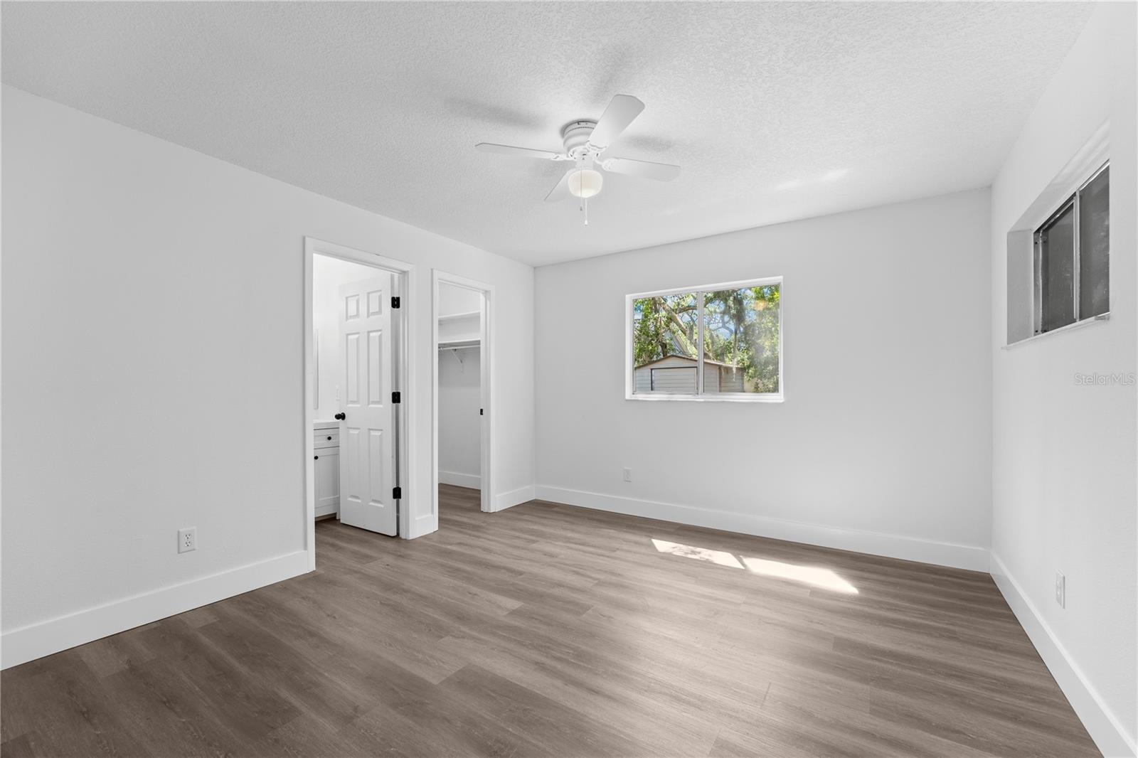 2632 DOBBIN DR