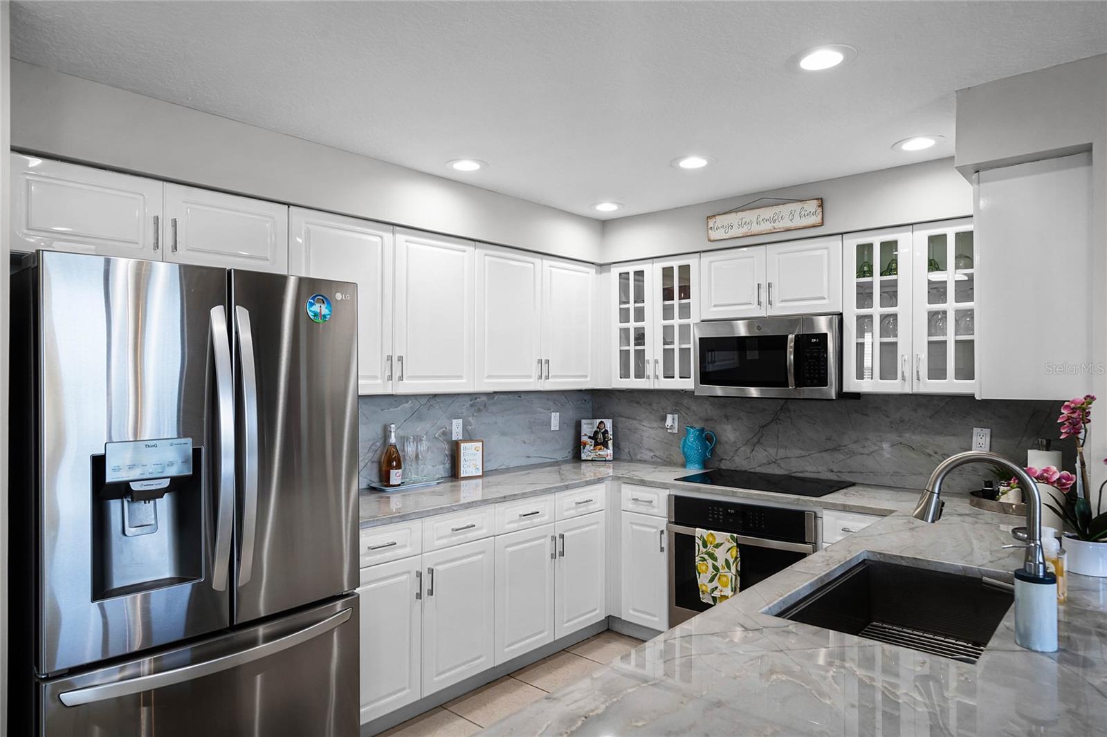 4672 RIVERWALK VILLAGE CT #8302