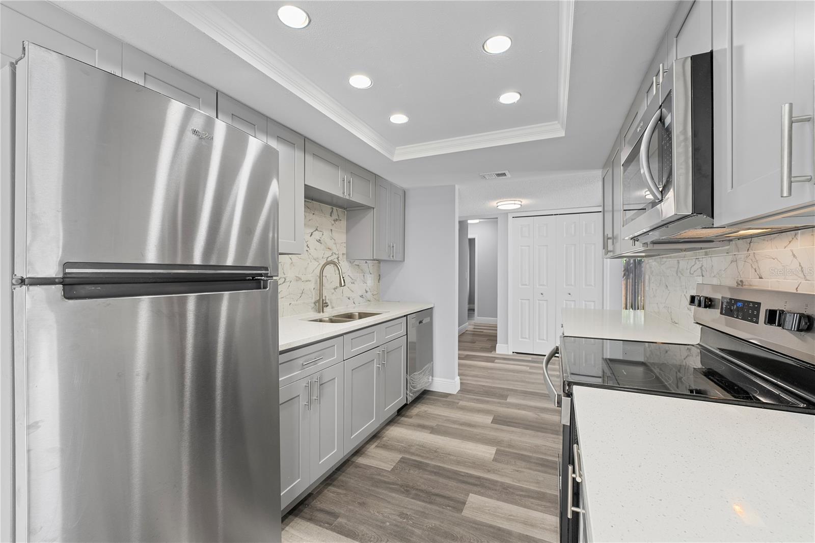 432 BOXWOOD CIR