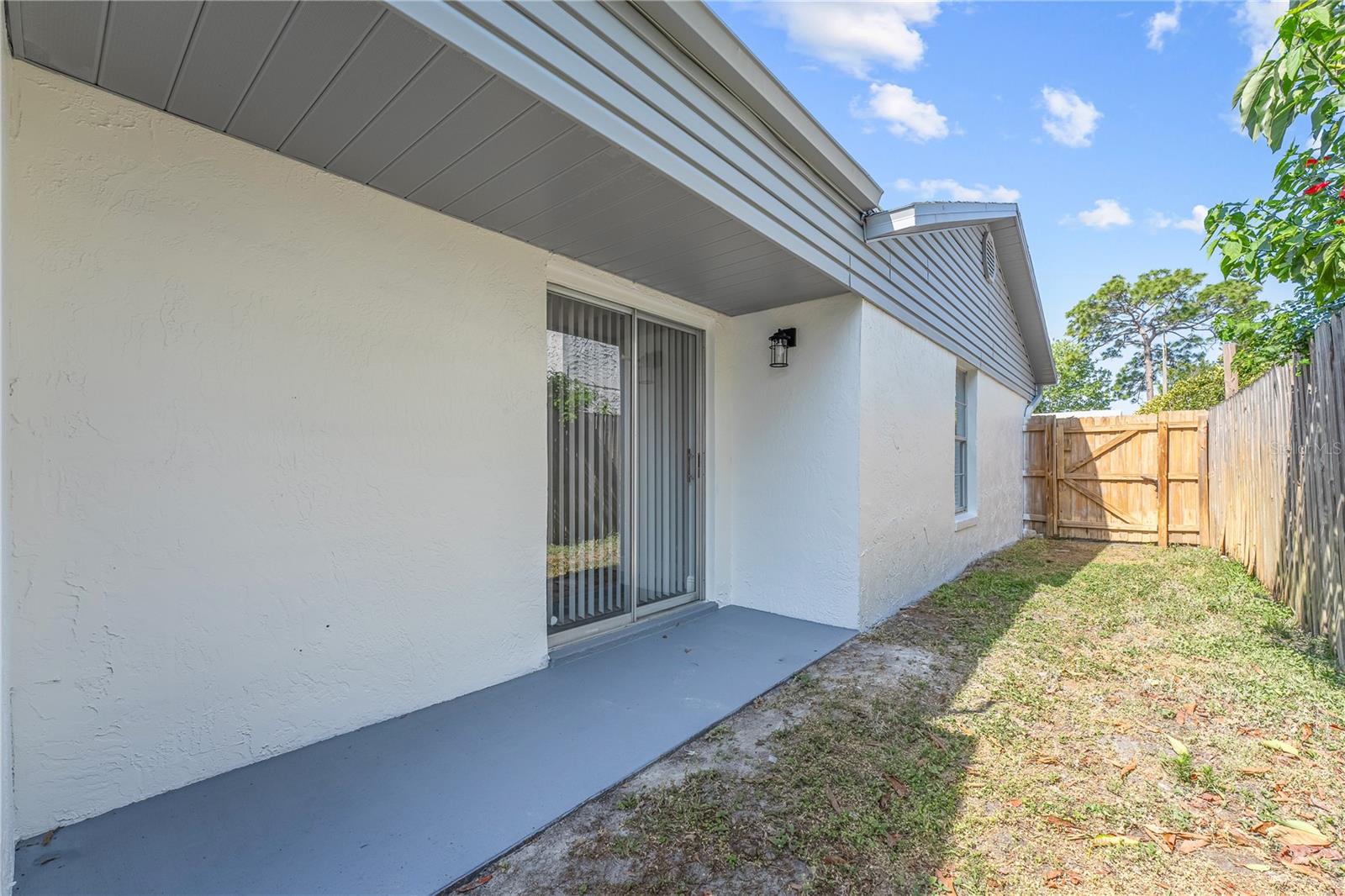 432 BOXWOOD CIR