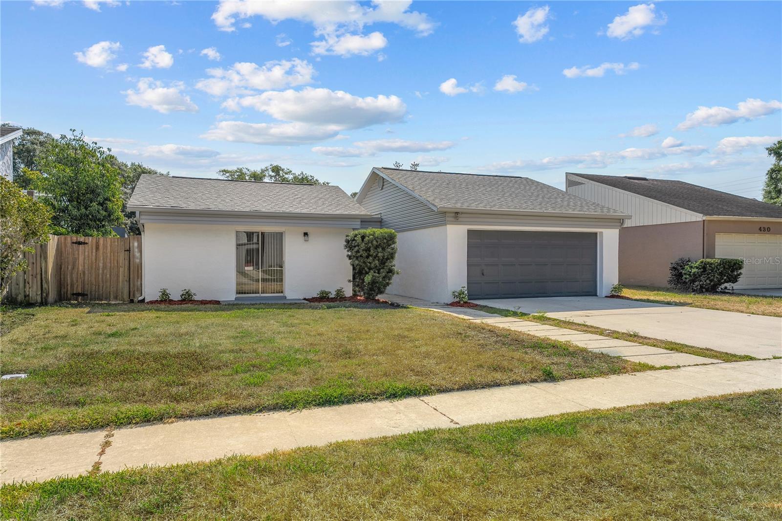 432 BOXWOOD CIR