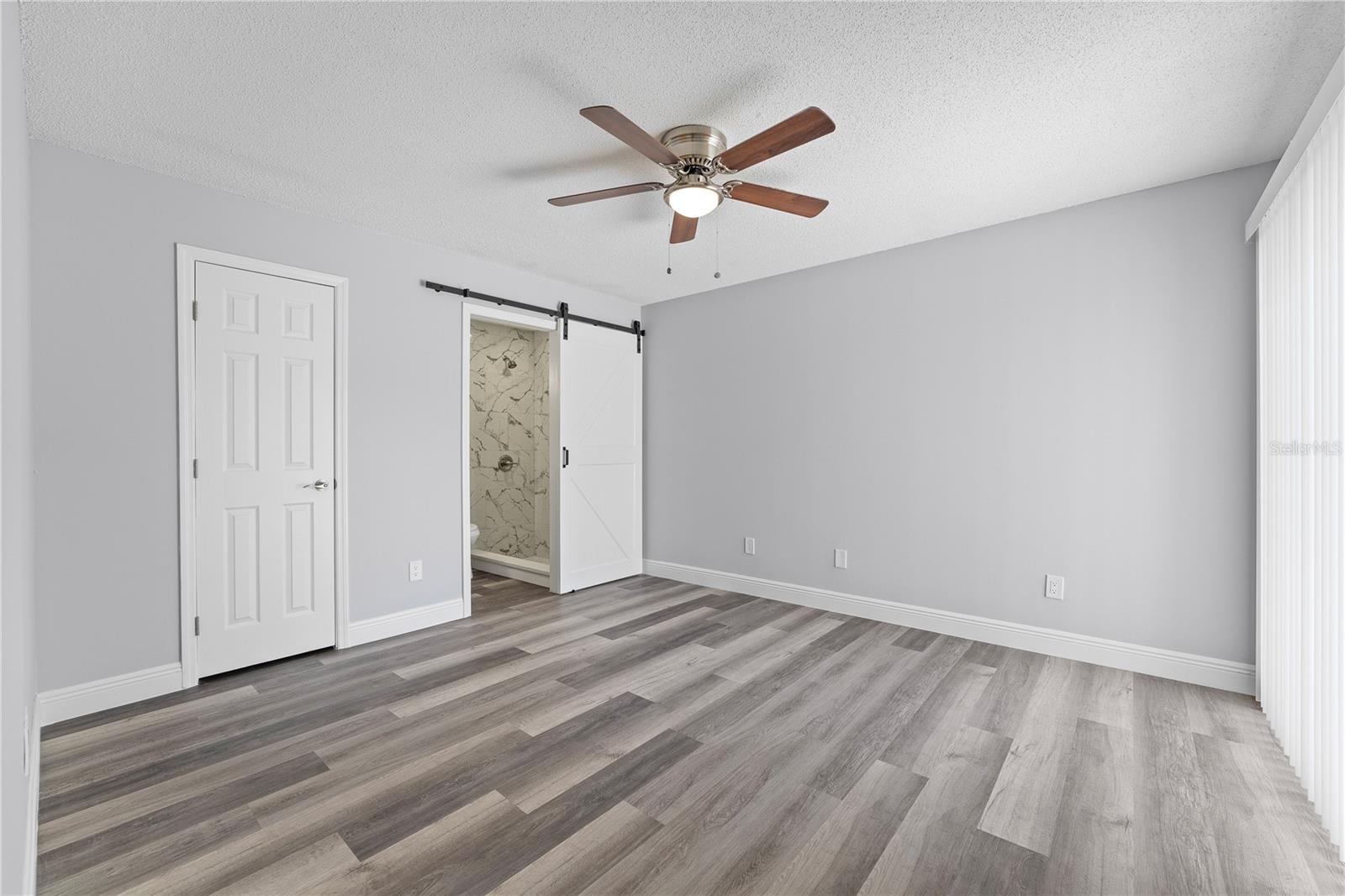 432 BOXWOOD CIR