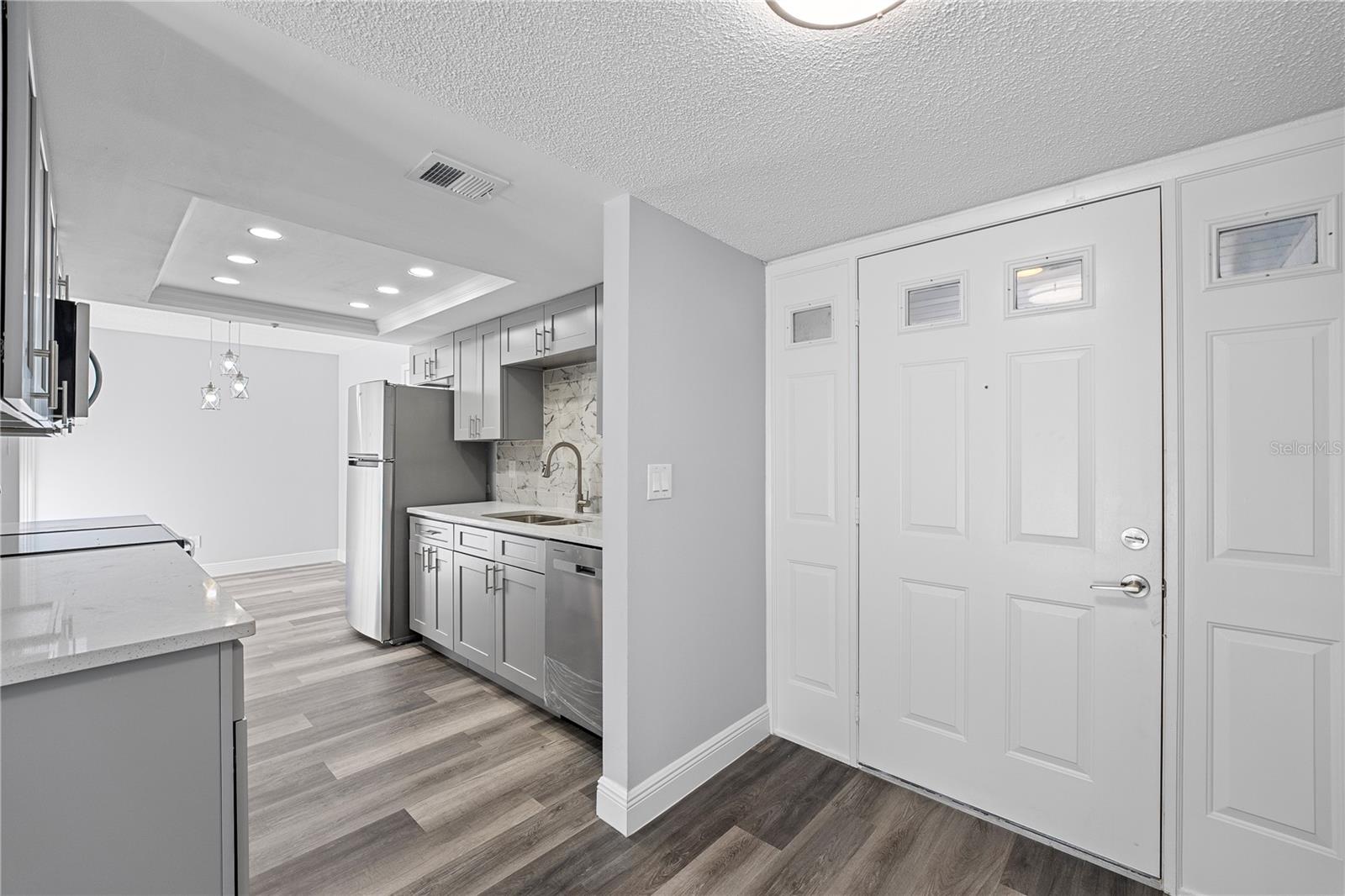 432 BOXWOOD CIR