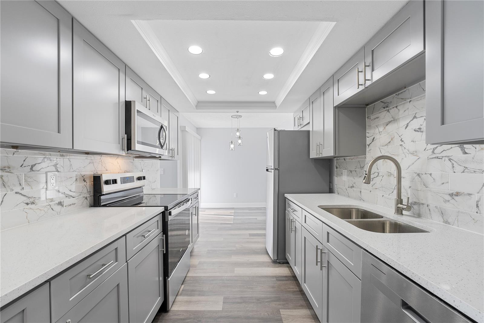 432 BOXWOOD CIR