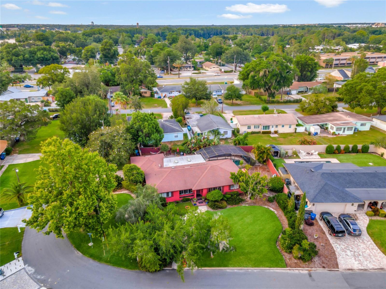 260 RIPPLING LN